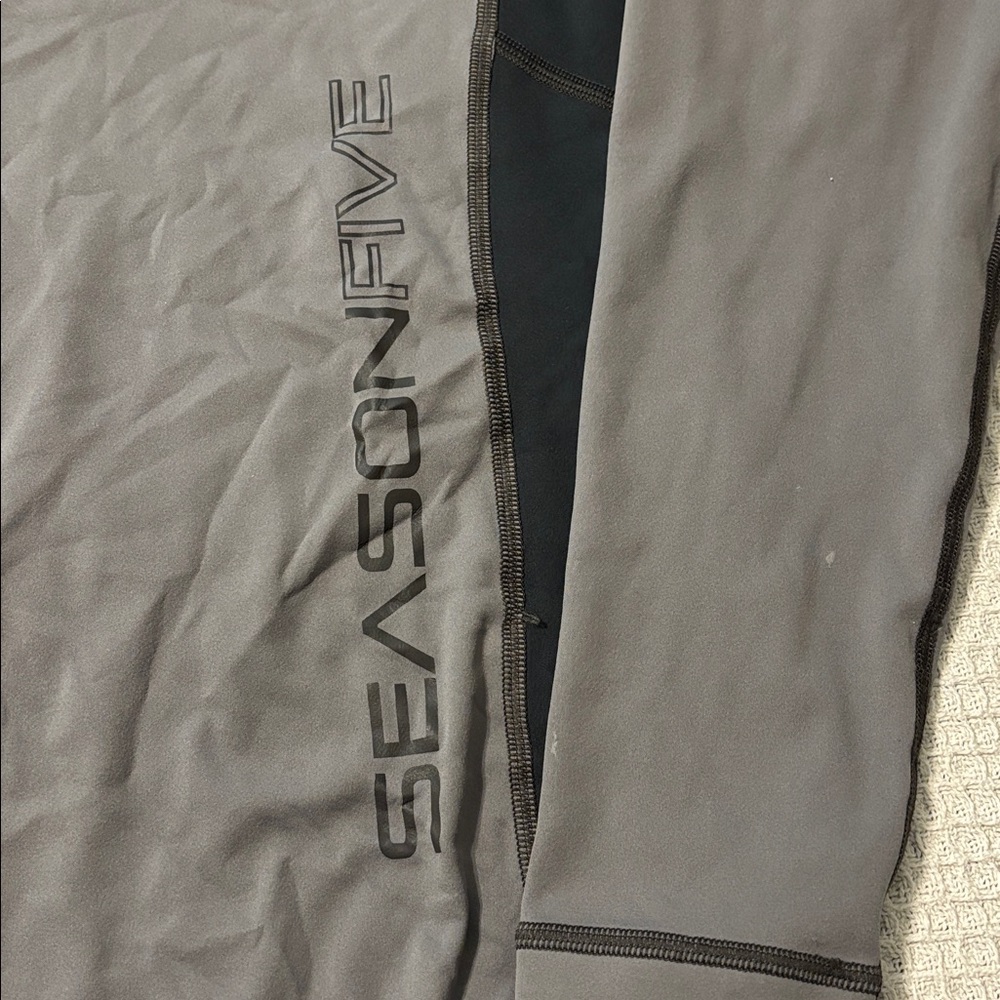 Season Five Rash Guard - Picture 2 of 7